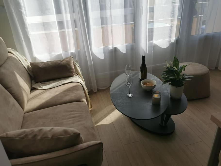 Le Stoubenn, Raffine Et Chaleureux Lägenhet Concarneau Exteriör bild