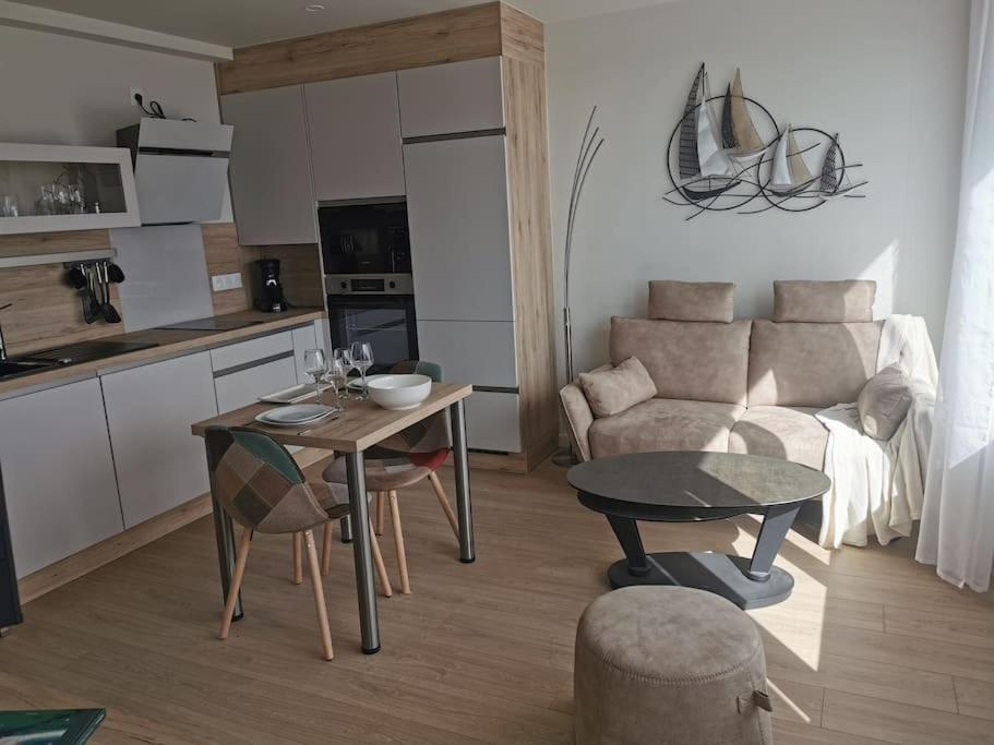 Le Stoubenn, Raffine Et Chaleureux Lägenhet Concarneau Exteriör bild