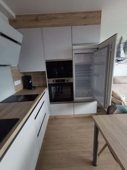 Le Stoubenn, Raffine Et Chaleureux Lägenhet Concarneau Exteriör bild